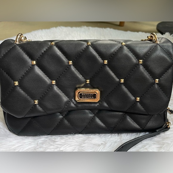 BADGLEY MISCHKA Crossbody Purse Diamond Quilted & Gold Studs - Picture 5 of 10